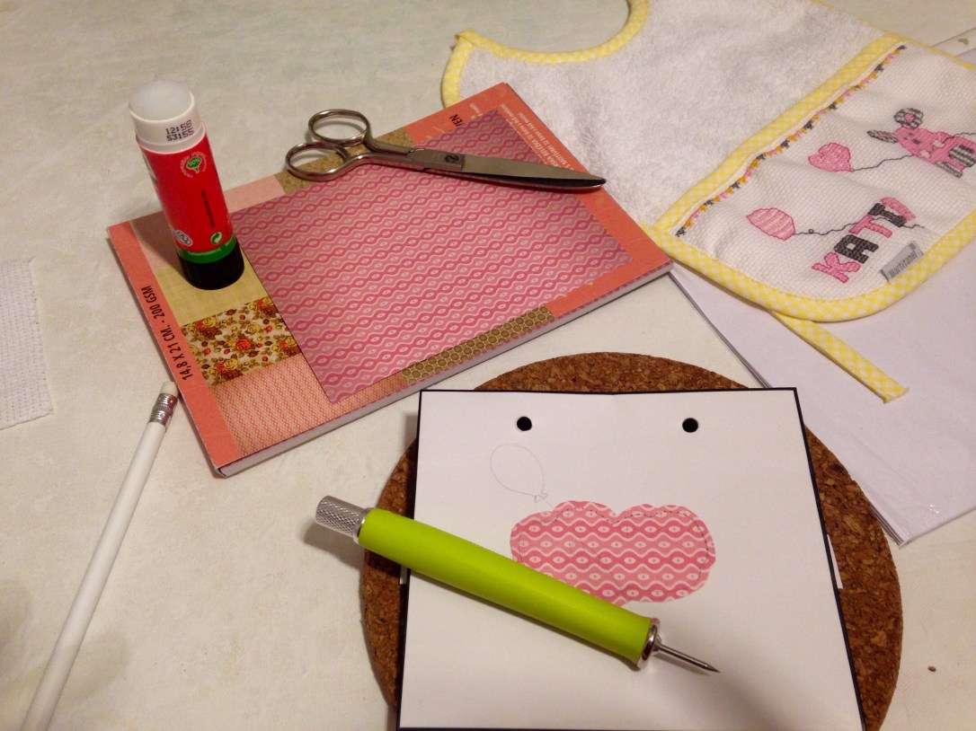 punto de cruz babero